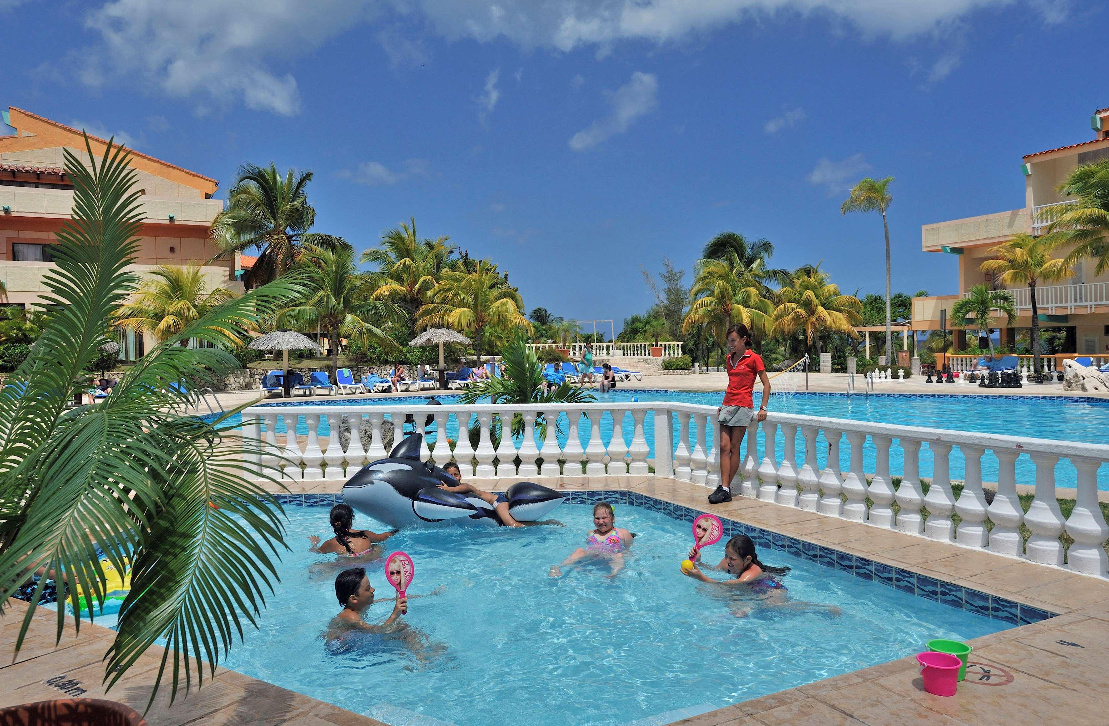 Hotel Sol Rio De Luna Y Mares à Guardalavaca Extérieur photo